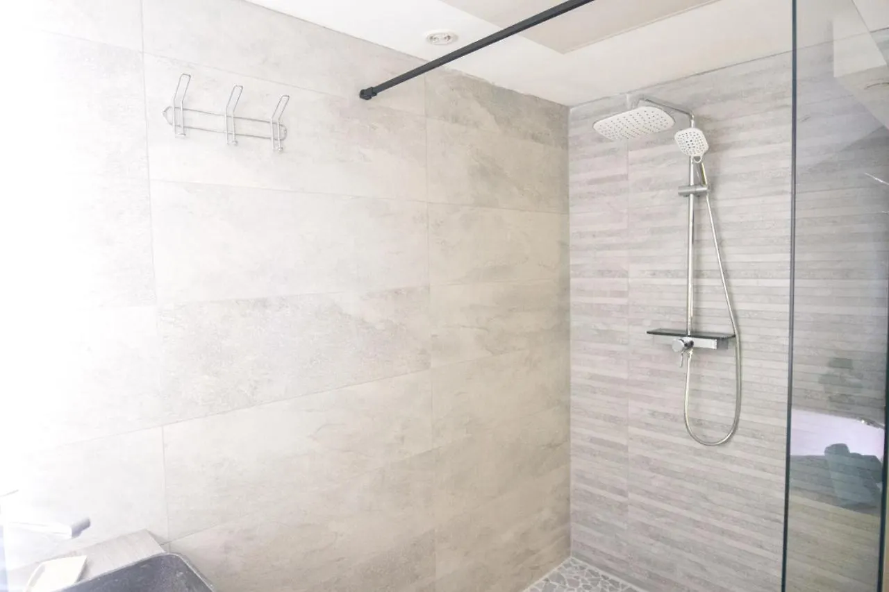 Appartement Lova Spa Saint-Etienne