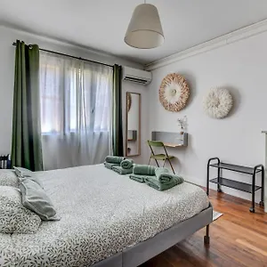 La Maison Bleue 65 M2 , Coeur Des Minimes A , Toulouse France
